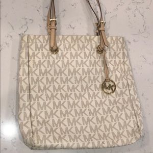 Michael Kors tote bag